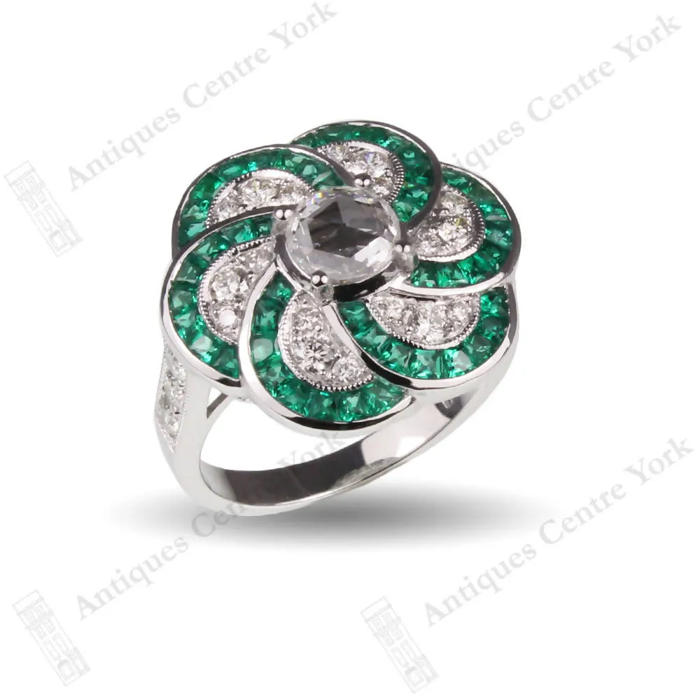 18ct White Gold Emerald & Diamond Cluster