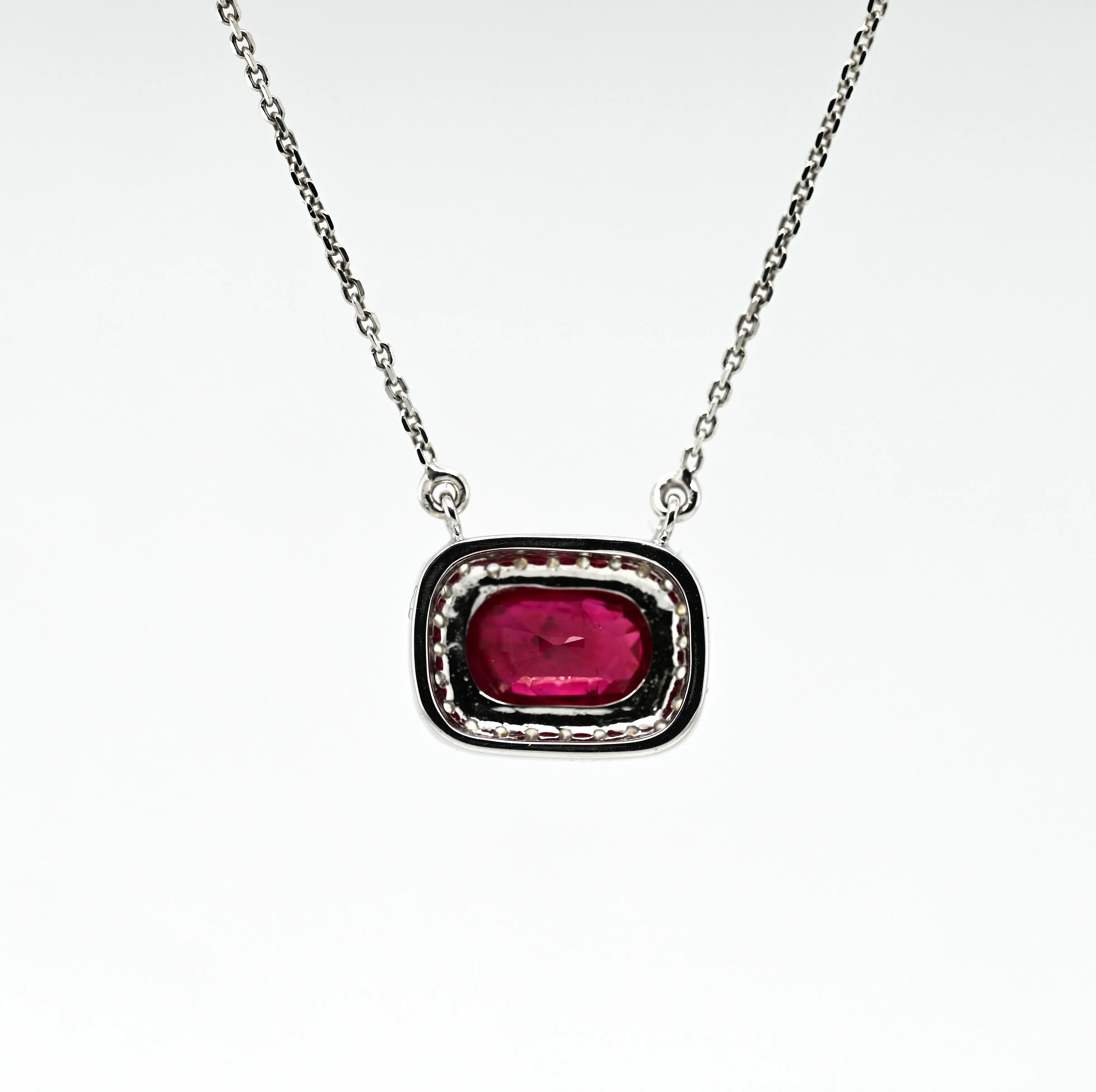 2.03CT RUBY & DIAMOND PENDANT