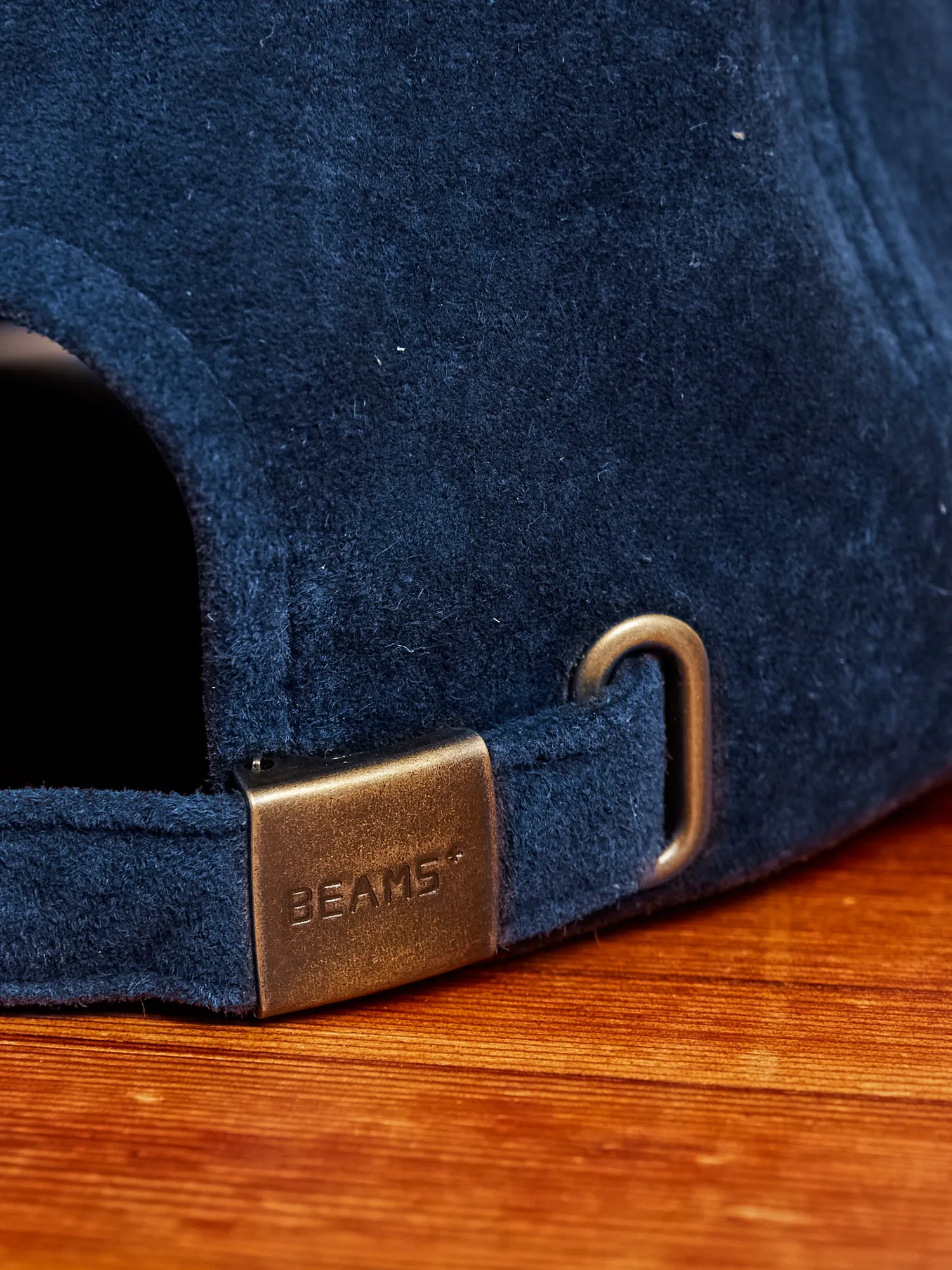 6-Panel Suede Cap in Navy