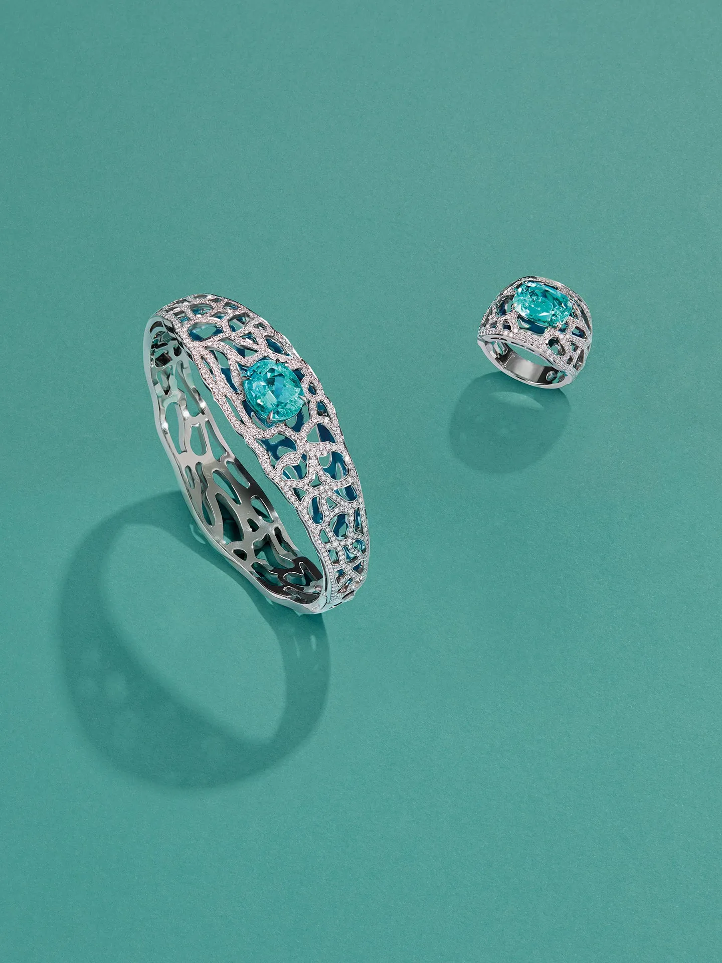 A Family Journey St. Tropez Paraiba Platinum Bangle