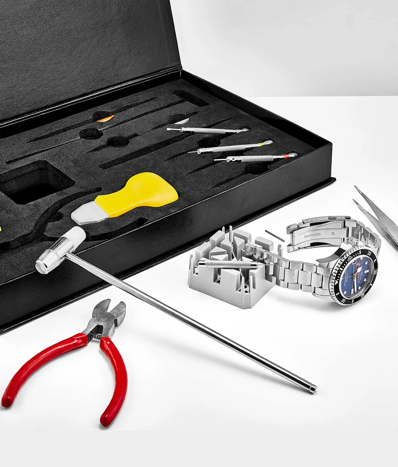 Anatol 371.01, Depthmaster 883.01, Signature Pen, and Watch Tool Kit