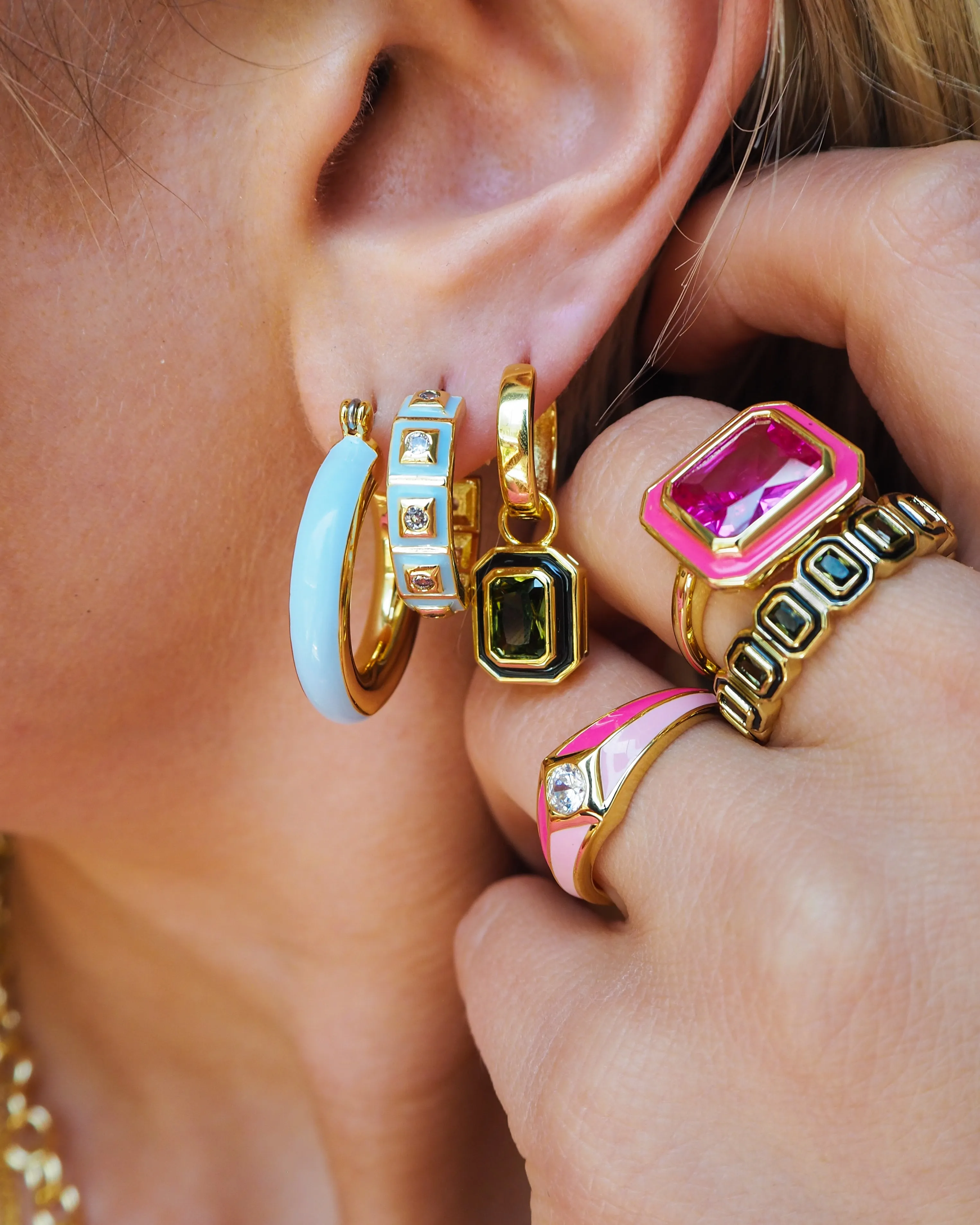 Bezel Statement Ring- Hot Pink- Gold