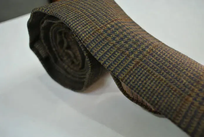 brown  prince of wales check wool necktie for men