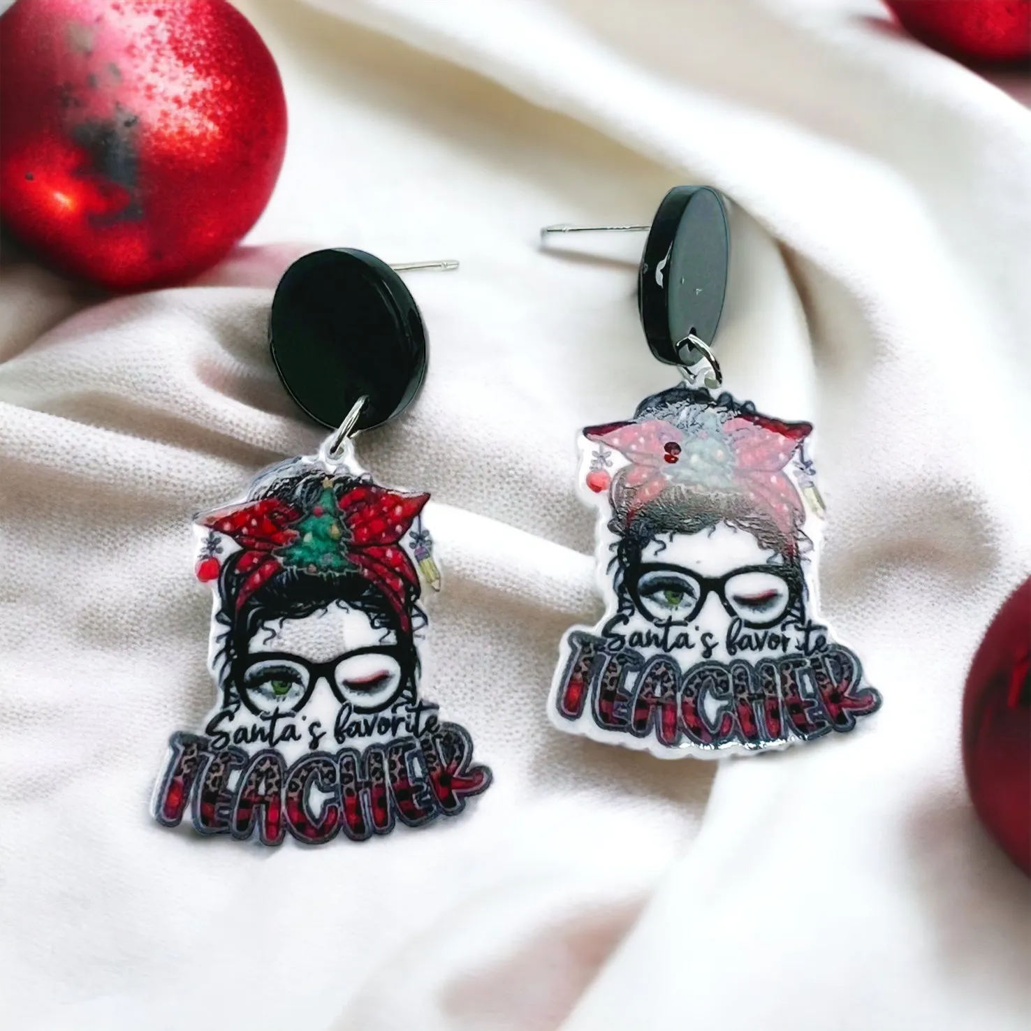 Christmas Teacher Earrings - Christmas Accessories, Back to School, Beaded Accessories