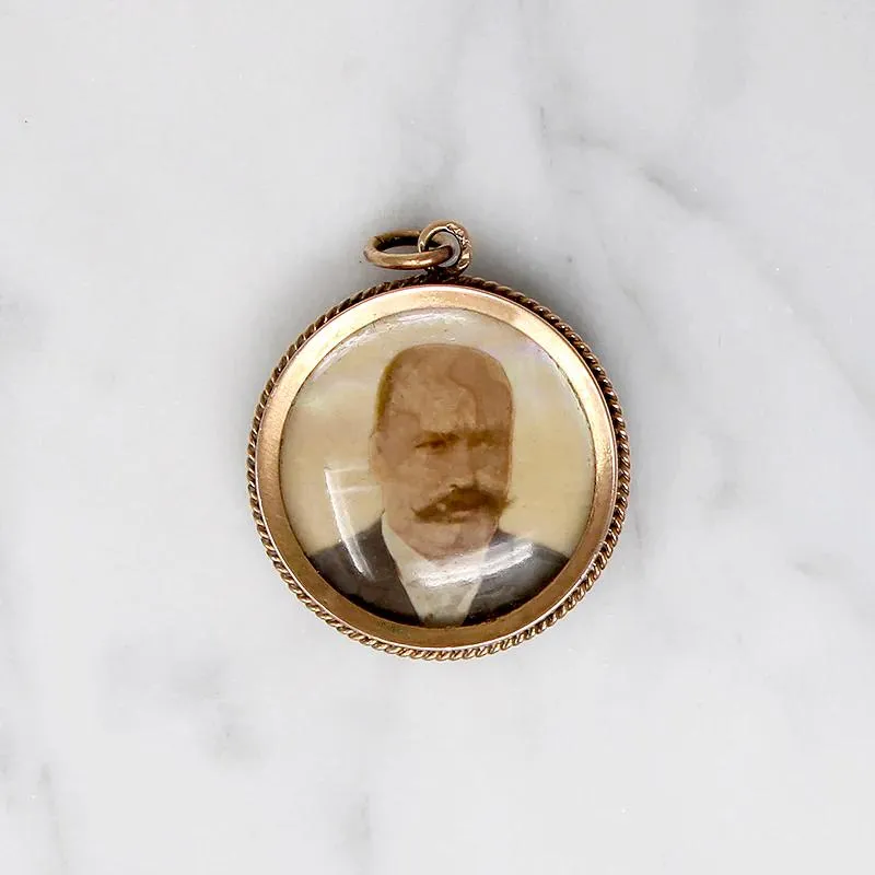 Love Token Locket with Portraits on Mother of Pearl