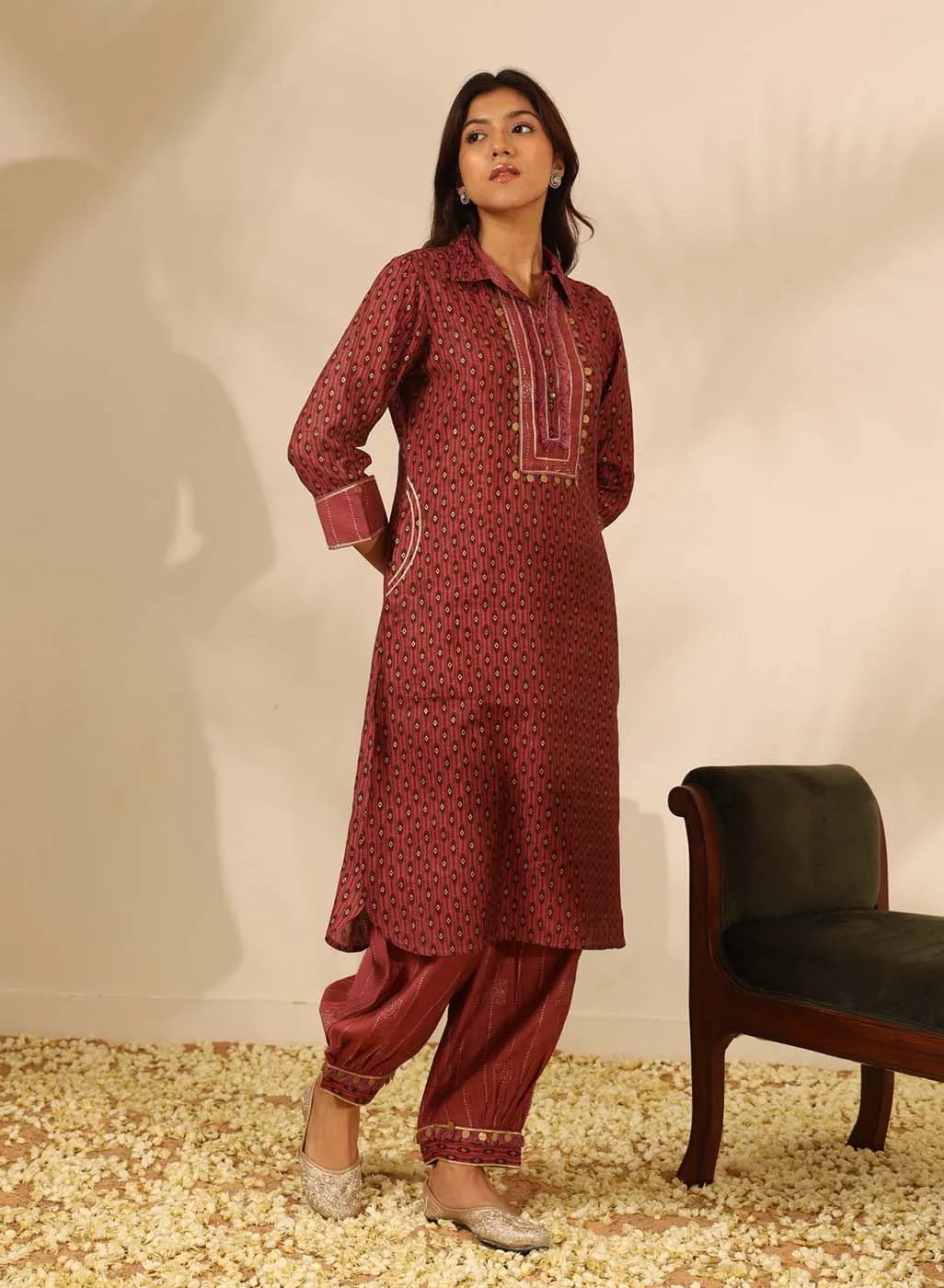 Maroon Collared Straight Kurta