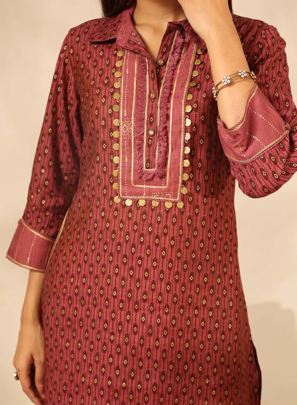 Maroon Collared Straight Kurta