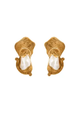 OYSTER EARRINGS